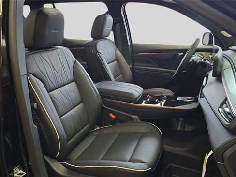 New 2026 Buick Enclave Avenir w/ Super Cruise Package image 14