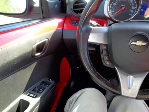 Used 2014 Chevrolet Spark LT image 20