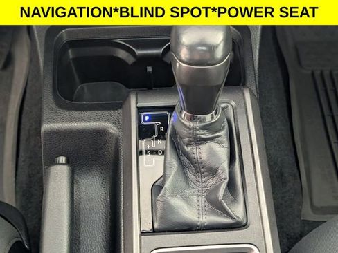 Used 2023 Toyota Tacoma TRD Off-Road w/ Advanced Technology Package image 22