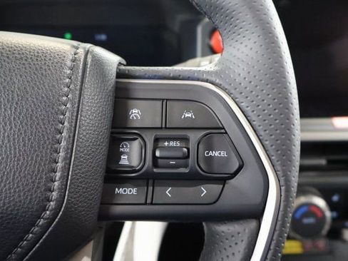 New 2025 Toyota 4Runner TRD Off-Road Premium image 18