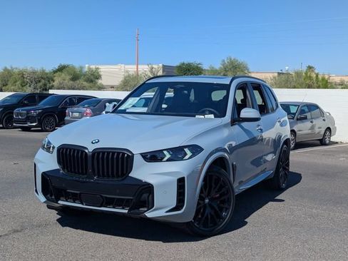 New 2026 BMW X5 sDrive40i w/ M Sport Package RWD image 3
