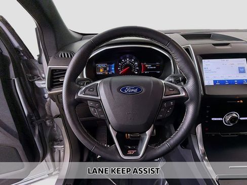 Used 2020 Ford Edge ST w/ Cold Weather Package AWD/4WD image 6
