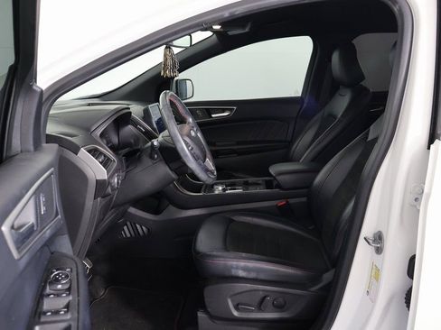 Used 2022 Ford Edge ST-Line image 8