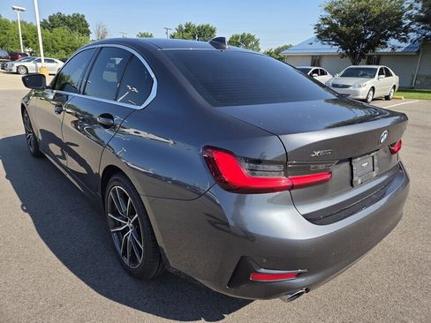 Used 2019 BMW 330i xDrive Sedan w/ Convenience Package AWD/4WD image 5