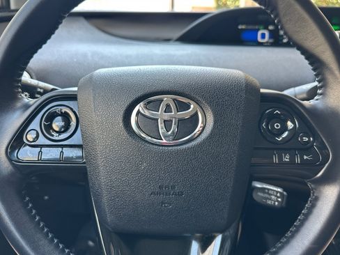 Used 2020 Toyota Prius Prime LE FWD image 22