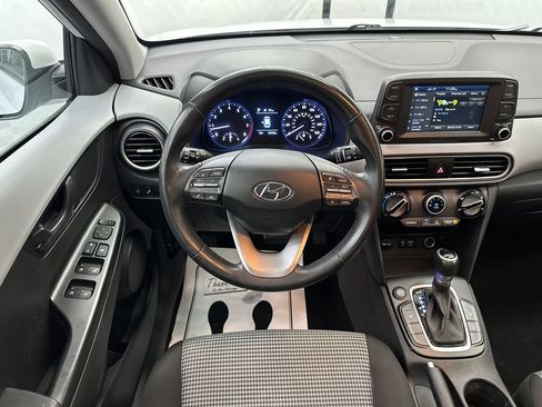 Used 2018 Hyundai Kona SEL w/ SEL Tech Package 02 FWD image 24