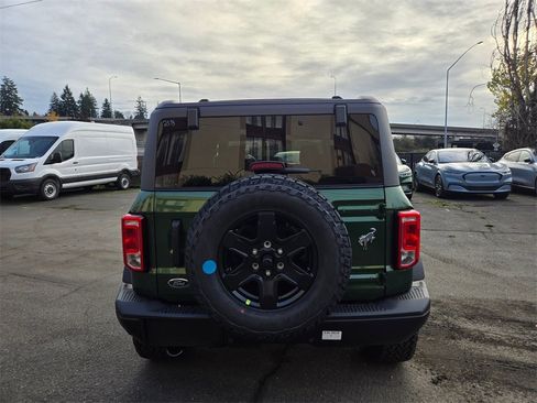 New 2025 Ford Bronco Big Bend w/ Black Diamond Package image 6