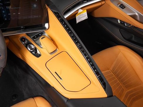 Used 2025 Chevrolet Corvette Z06 RWD image 27