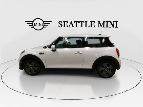 Used 2024 MINI Cooper SE FWD image 7