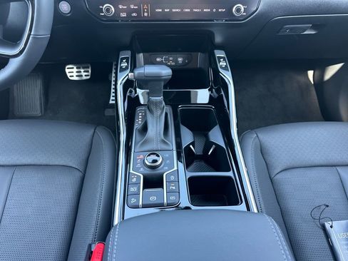 New 2026 Kia Sorento SX AWD/4WD image 29