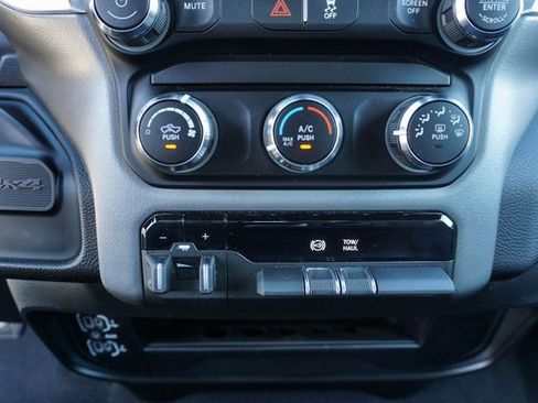 Used 2024 RAM 2500 Big Horn image 20