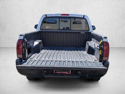 Used 2014 Toyota Tacoma 2WD Regular Cab image 6
