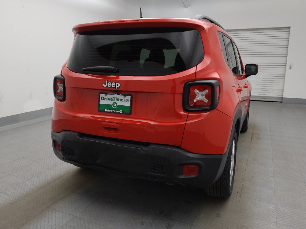Used 2020 Jeep Renegade Latitude FWD image 7