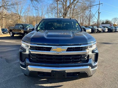 Used 2022 Chevrolet Silverado 1500 LT image 3
