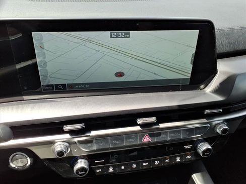 Used 2024 Kia Telluride LX image 14