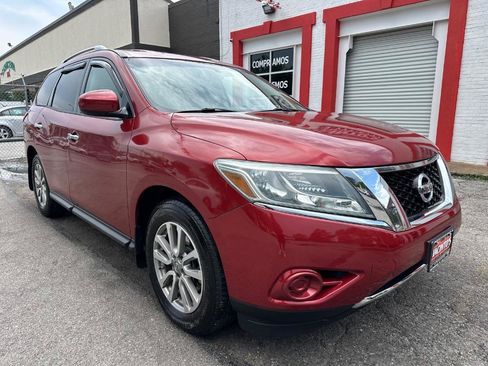 Used 2015 Nissan Pathfinder S FWD image 3