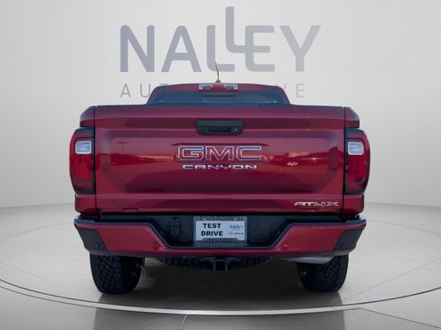 Used 2025 GMC Canyon AT4 w/ AT4X Package AWD/4WD image 4
