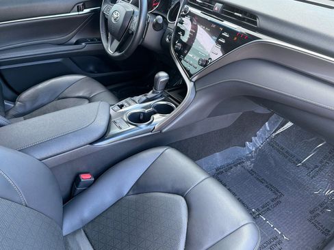 Used 2018 Toyota Camry XSE w/ Driver Assist Package image 15