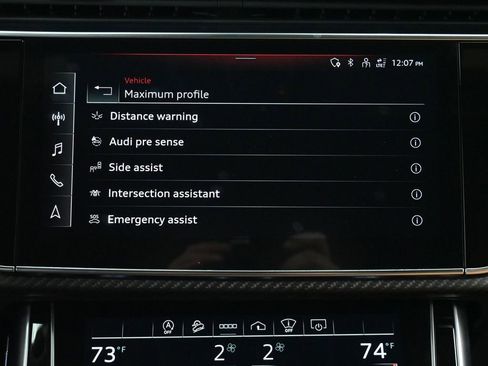 Used 2022 Audi RS Q8 w/ Luxury Package image 34