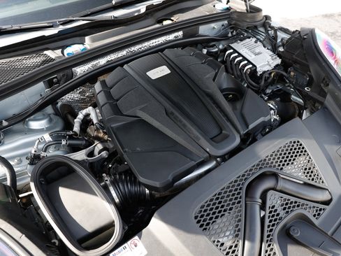 Used 2023 Porsche Macan GTS image 59