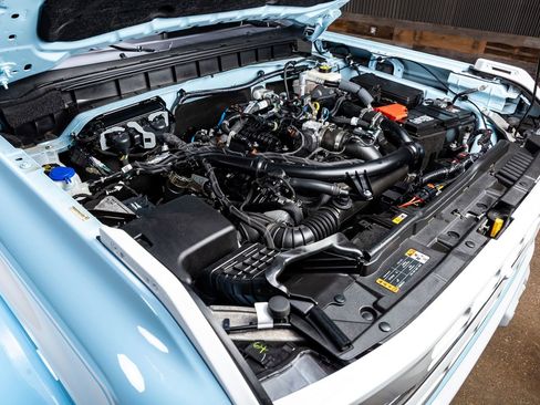 Used 2024 Ford Bronco Heritage Edition image 36