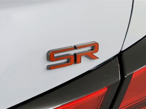 New 2026 Nissan Altima 2.5 SR image 17