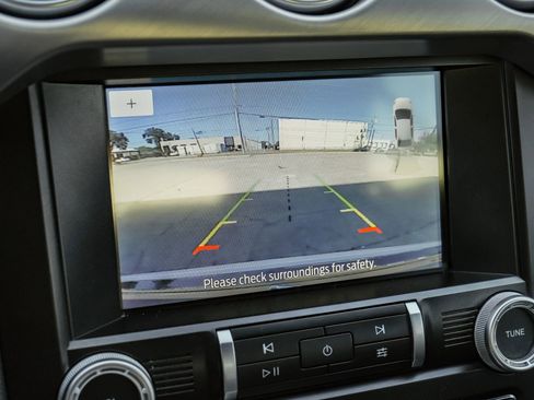 Used 2022 Ford Mustang Premium image 23