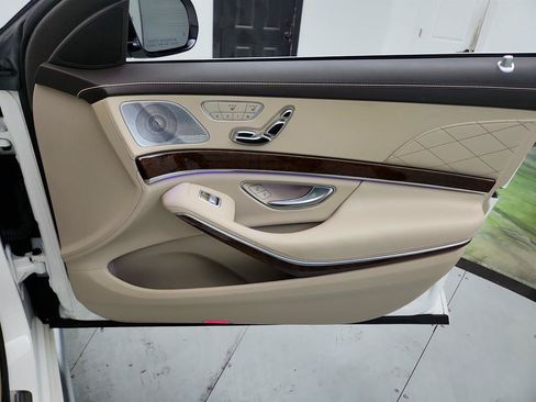 Used 2014 Mercedes-Benz S 63 AMG 4MATIC Sedan image 27