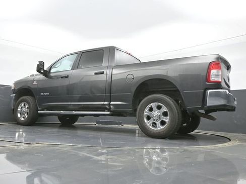 Used 2024 RAM 2500 Big Horn AWD/4WD image 27