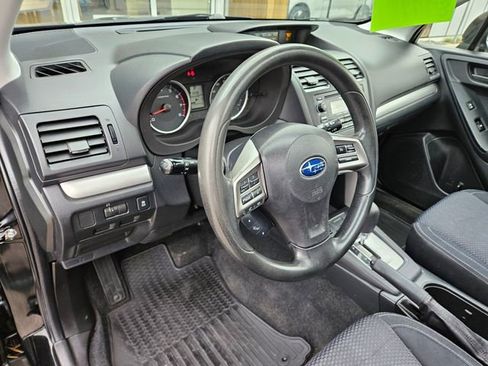 Used 2015 Subaru Forester 2.5i Premium w/ All-Weather Package AWD/4WD image 18