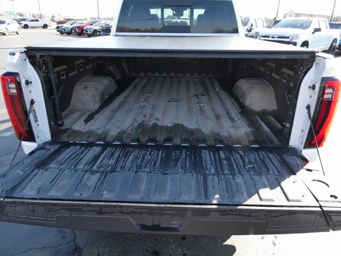 Certified 2024 GMC Sierra 2500 Denali Ultimate image 8