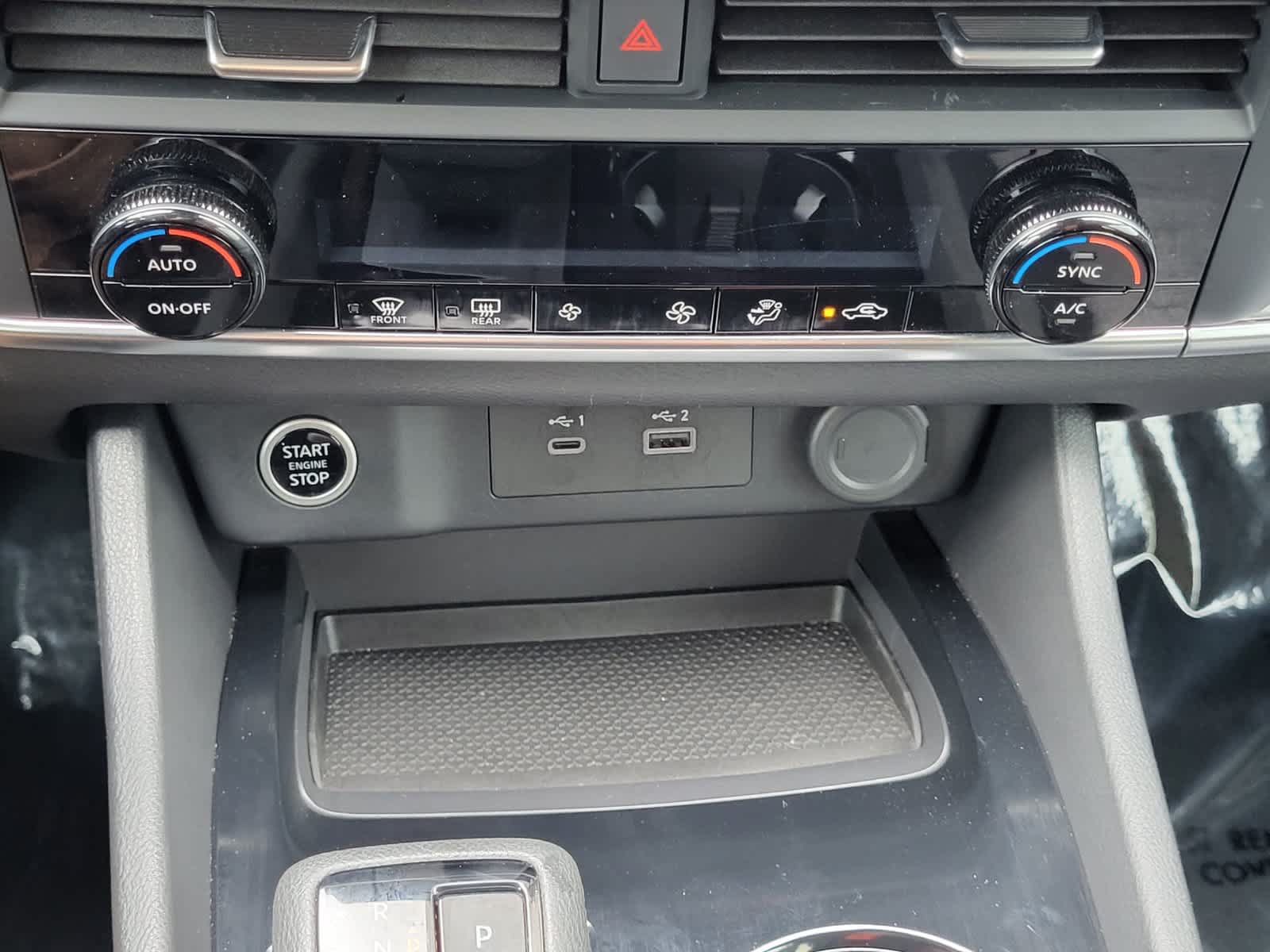 Used 2023 Nissan Rogue SV AWD/4WD image 21
