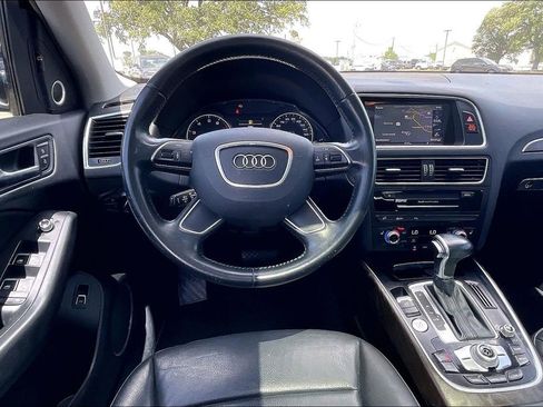 Used 2016 Audi Q5 2.0T Premium Plus w/ Technology Package AWD/4WD image 8