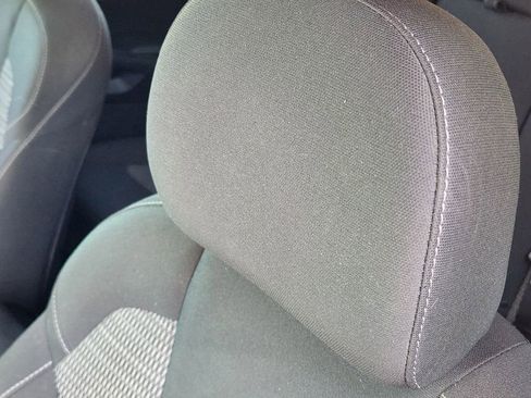 Certified 2022 Kia Sorento LX FWD image 13