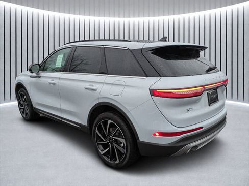 New 2026 Lincoln Corsair Reserve image 5