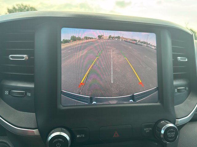 Used 2022 RAM 1500 Big Horn AWD/4WD image 36