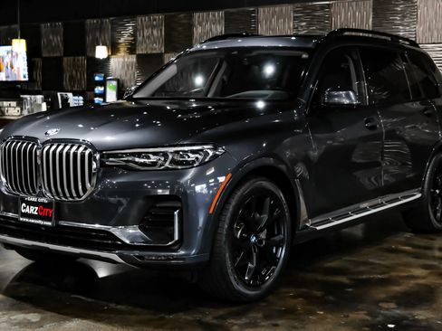 Used 2020 BMW X7 xDrive40i w/ Premium Package AWD/4WD image 9