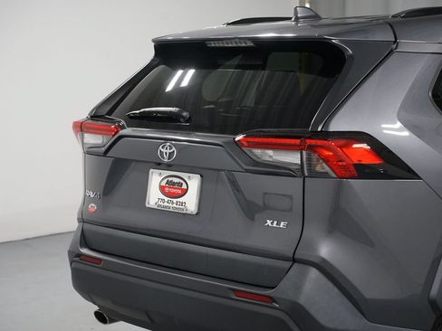 Certified 2023 Toyota RAV4 XLE FWD image 9