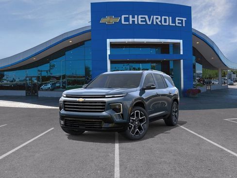 New 2026 Chevrolet Traverse High Country image 8