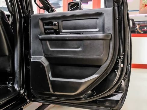 Used 2023 RAM 2500 Tradesman w/ Chrome Appearance Group AWD/4WD image 48