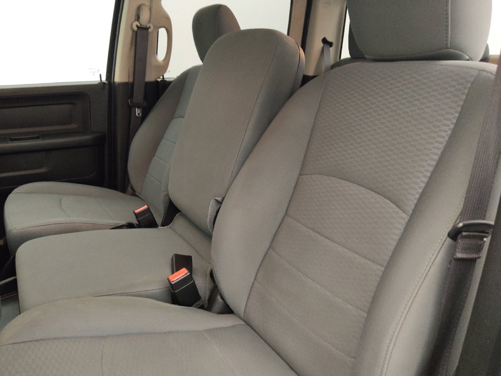 Used 2019 RAM 1500 Express w/ Express Value Package RWD image 17