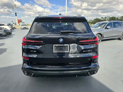 New 2026 BMW X5 xDrive50e w/ M Sport Package image 5