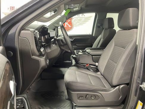 Used 2023 Chevrolet Silverado 1500 LT AWD/4WD image 11