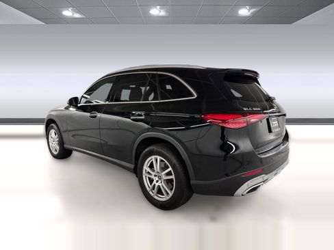 Certified 2023 Mercedes-Benz GLC 300 4MATIC image 3