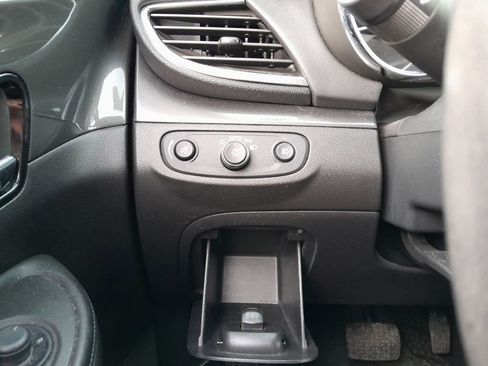 Used 2017 Buick Encore Preferred image 14