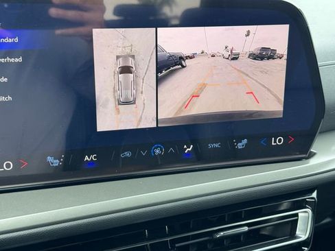 New 2026 Chevrolet Traverse LT w/ Midnight/Sport Edition image 15