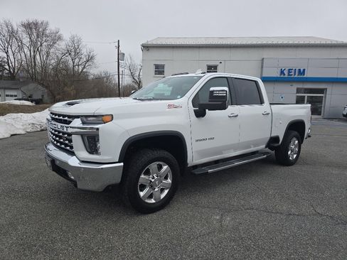 Used 2020 Chevrolet Silverado 3500 LTZ w/ LTZ Premium Package image 21