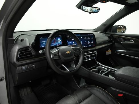 Used 2025 Chevrolet Traverse High Country w/ LPO, Floor Liner Package image 29