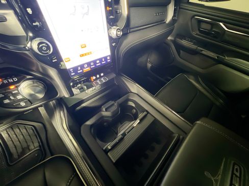 Used 2024 RAM 1500 Limited w/ Body Color Bumper Group image 26