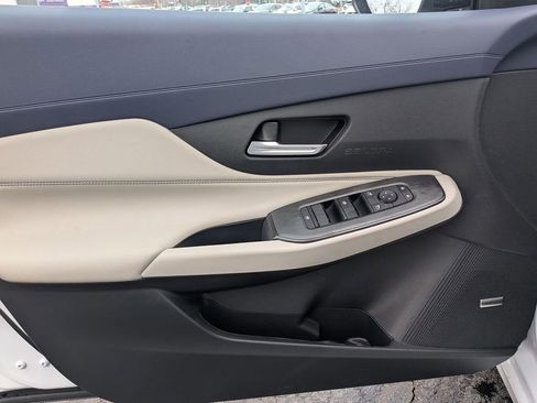 New 2026 Nissan Sentra SL FWD image 9